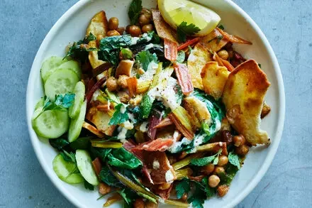 **Improvisational Fried Rice: A No-Recipes Culinary Canvas**